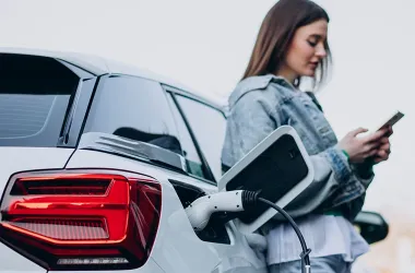 E-Mobilität im Fuhrpark: Warum Unternehmen ihre Car Policy jetzt anpassen müssen